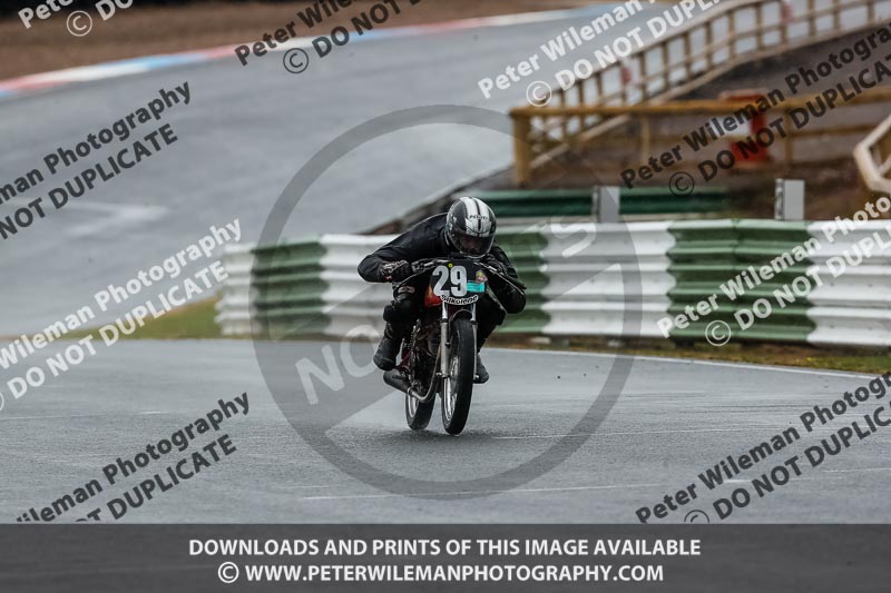 enduro digital images;event digital images;eventdigitalimages;mallory park;mallory park photographs;mallory park trackday;mallory park trackday photographs;no limits trackdays;peter wileman photography;racing digital images;trackday digital images;trackday photos